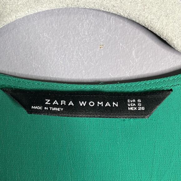 Zara Woman Green Tunic With Pleated Tiered Bottom Size Small - Picture 2 of 8